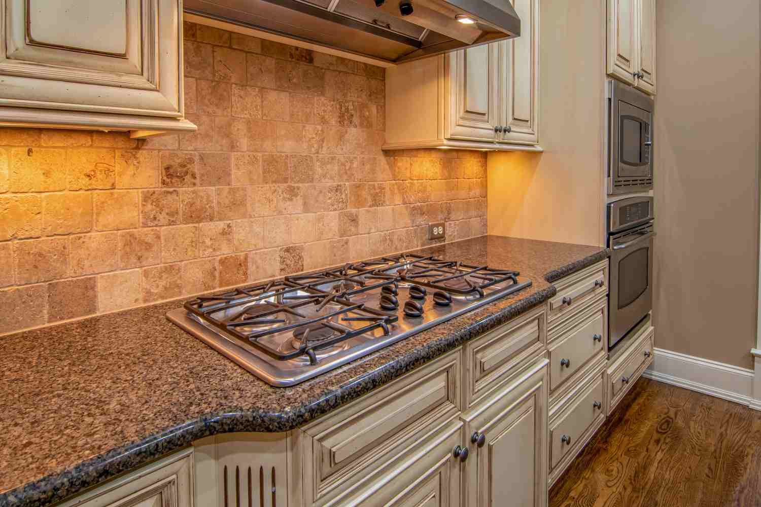 Kitchen Tiles