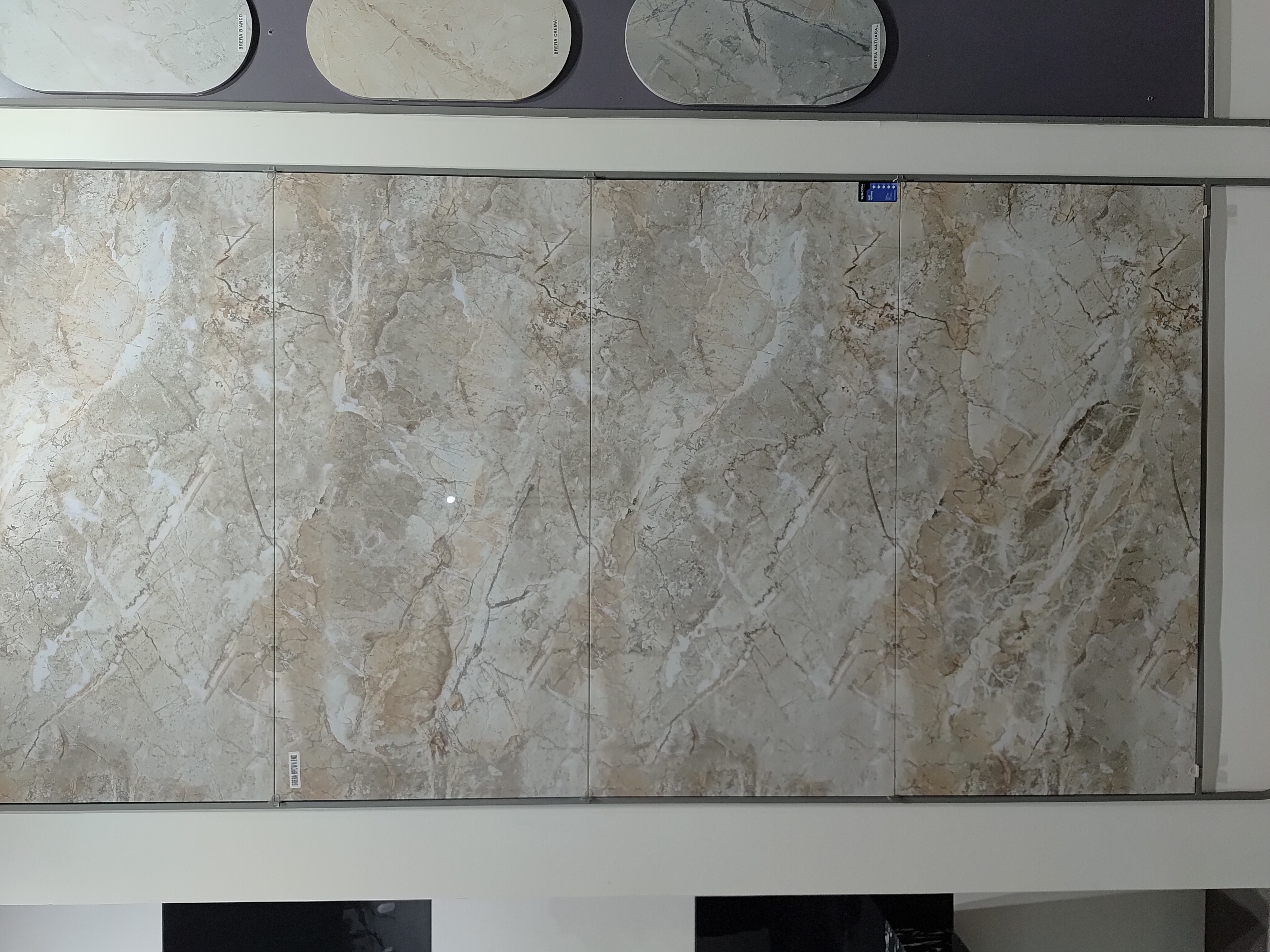 GLOSSY 600X1200MM